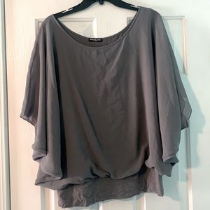 cha cha vente gray blouse